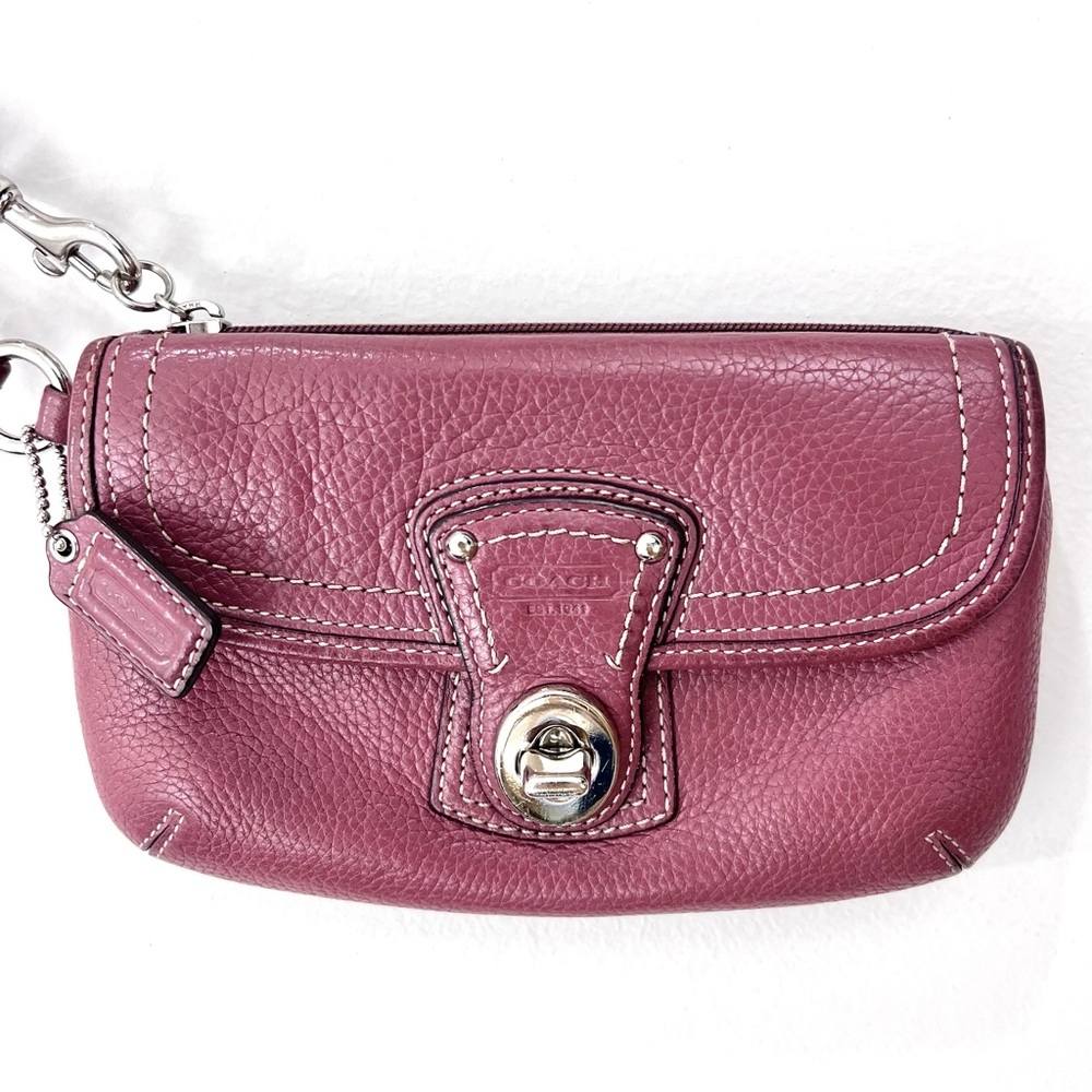 Coach Legacy Flap Mauve Dusty Rose Pebbled Leather Turnlock Wristlet Clutch Bag - Picture 2 of 11